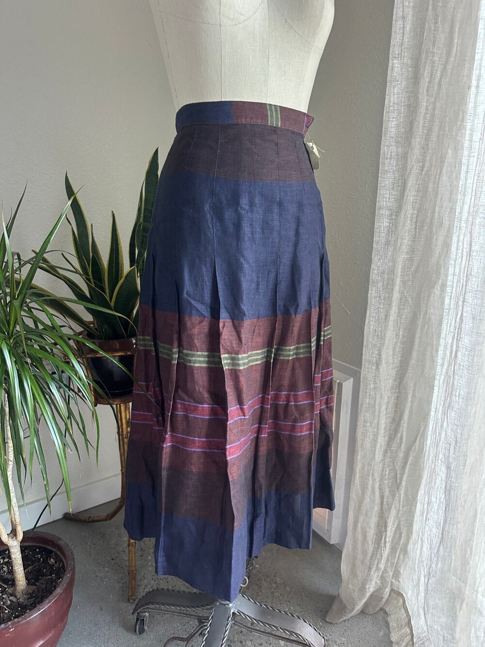 Ann Taylor Women's 4 Skirt Linen Stripe Midi Brown Navy Pleated Lightweight
